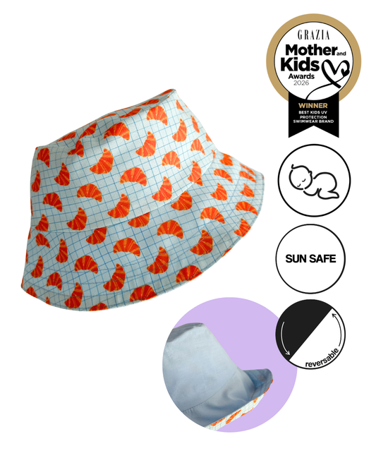 *PRE-ORDER* Двулицева детска шапка Bucket hat с естествена UV бариера - кроасани светло сини SS26