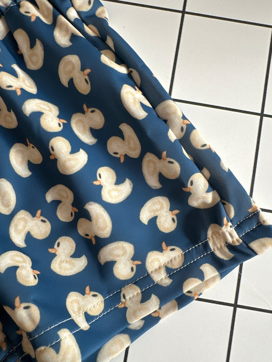 NOA - Kids' surf shorts with UV protection (UPF 50+) - Duck design