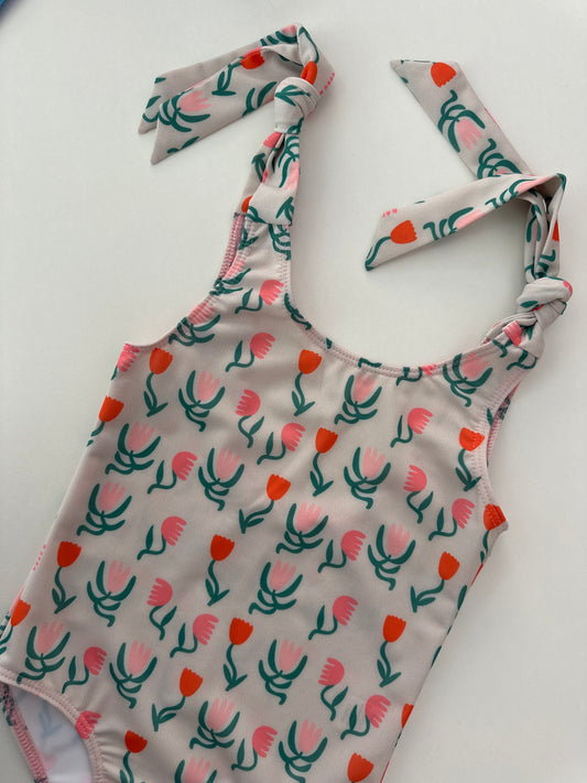 ALICE - детски цял бански с връзки на рамото *UV защита* - бански на лалета