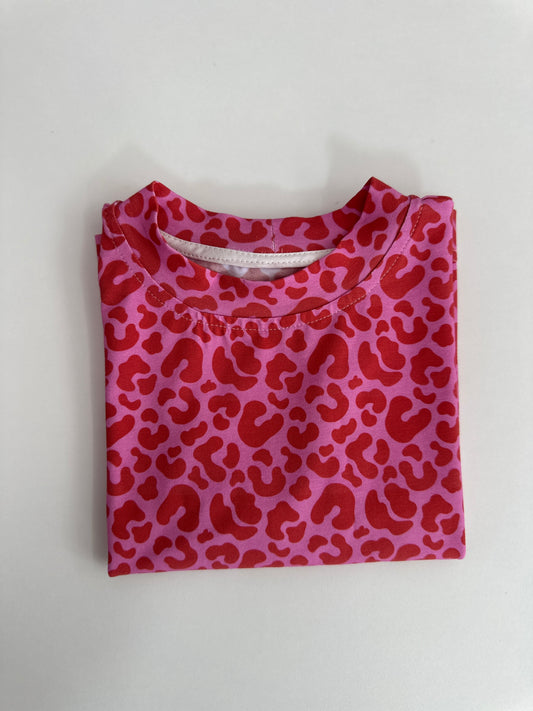 Oversized children's T-shirt "rebel" pink leopard