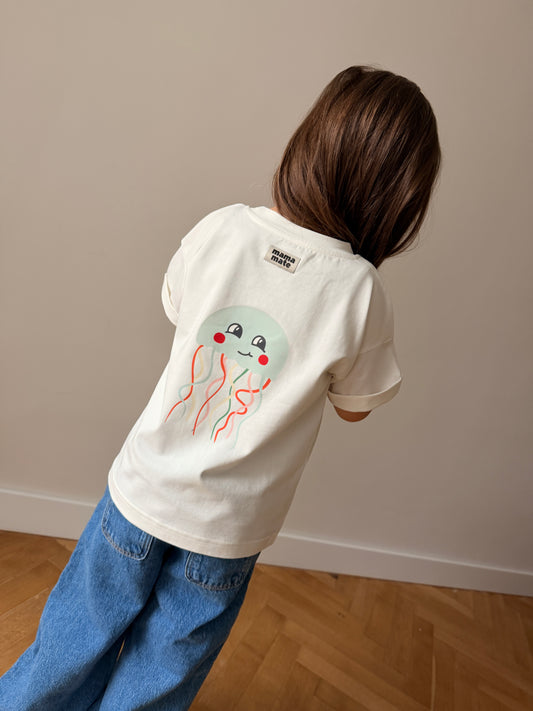 *limited edition* Детска оувърсайз тениска “light blue jelly fish” - екрю (SS26) *доставка 25.02.26