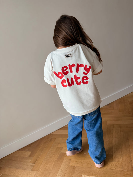 Детска оувърсайз тениска “berry cute” - екрю (SS26)