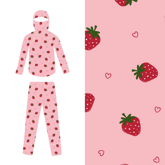 GROW MATE *PRE-ORDER* - комплект термобельо, което расте с детето - ягодки