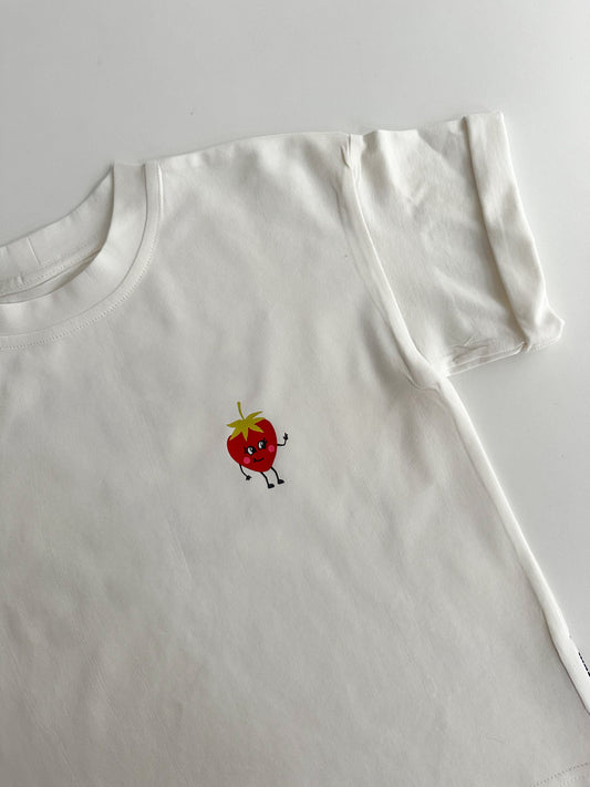 Детска оувърсайз тениска “berry cute” - екрю (SS26)