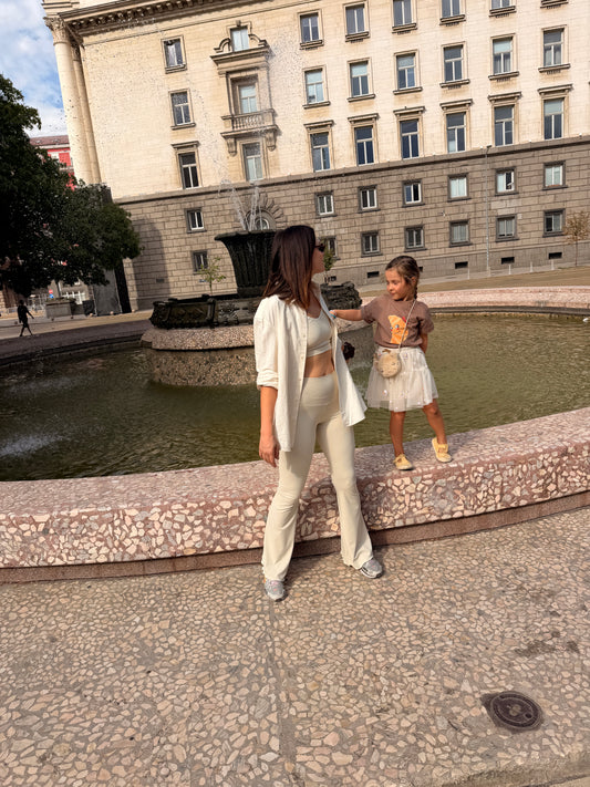active flared pants : raffled