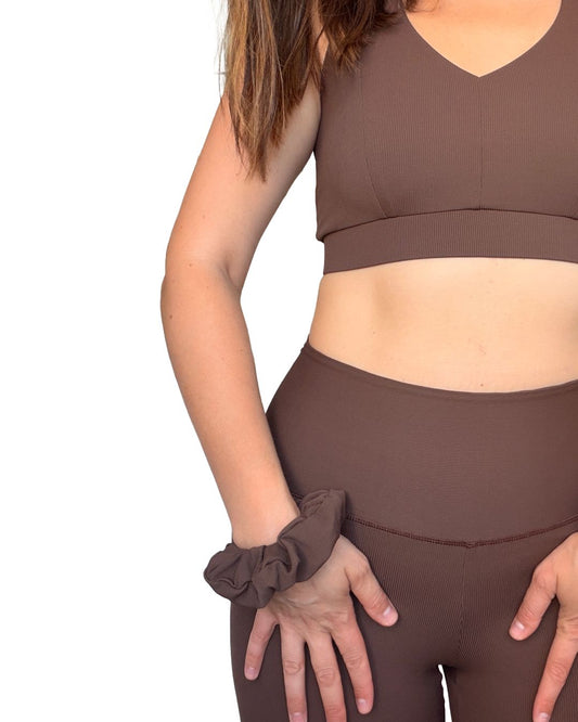 ACTIVE FLARED PANTS: RAFFLED - Chocolate Mousse